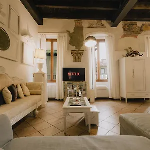 Piazza Erbe Luxury Appartamento