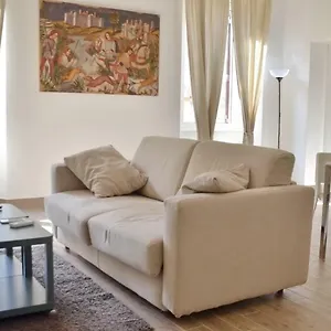  Appartamento Domitilla - Luxury In The Heart Of Italia